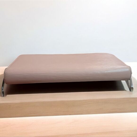 LOUIS VUITTON Epi Zippy Wallet Long Wallet Rose Valerine - Picture 4 of 16